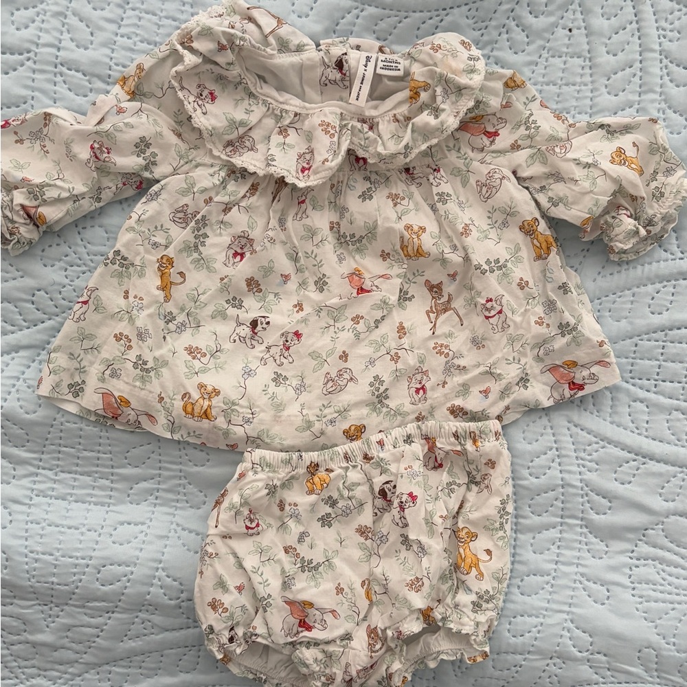 Disney Janie and Jack Toile Ruffle Set